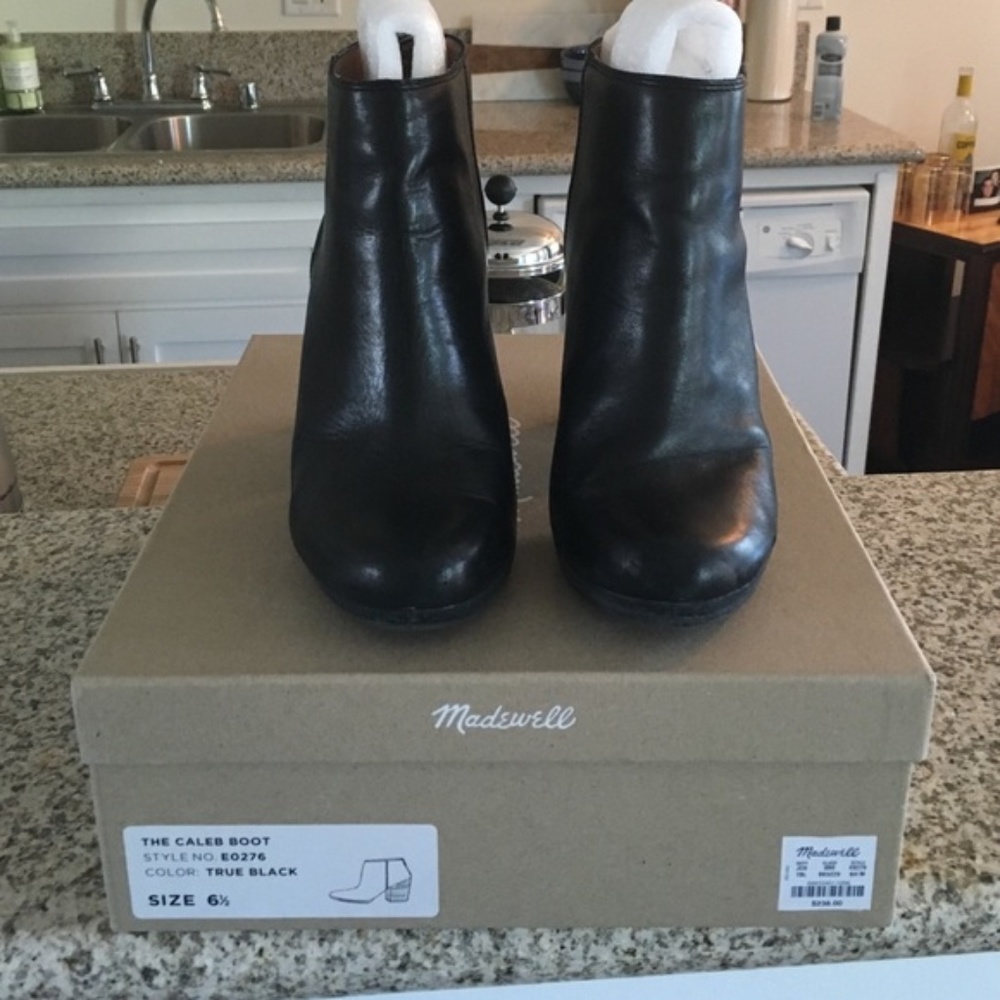Madewell Caleb boot in size 6.5